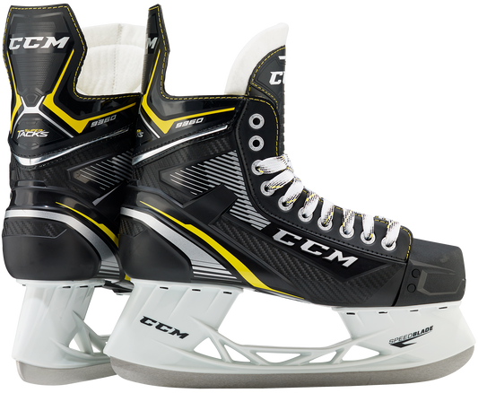  CCM Super Tacks 9360 Junior Hockey Skates